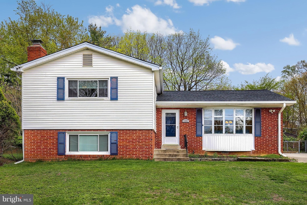 1205 Kathryn Rd, Silver Spring, MD 20904 - photo 1