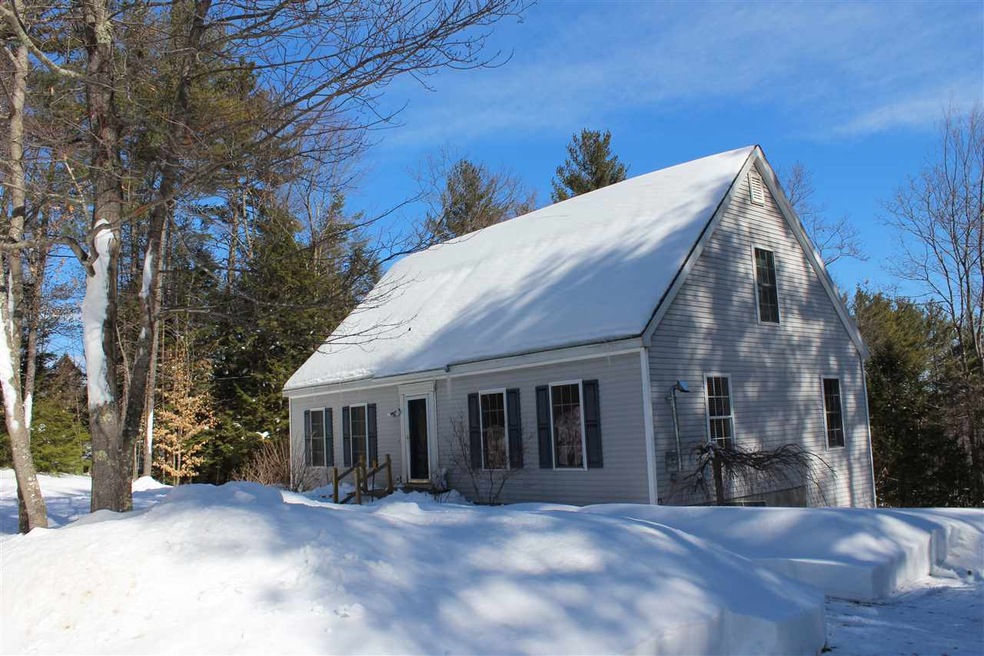 35 Henry Dr, Effingham, NH 03882 - photo 1