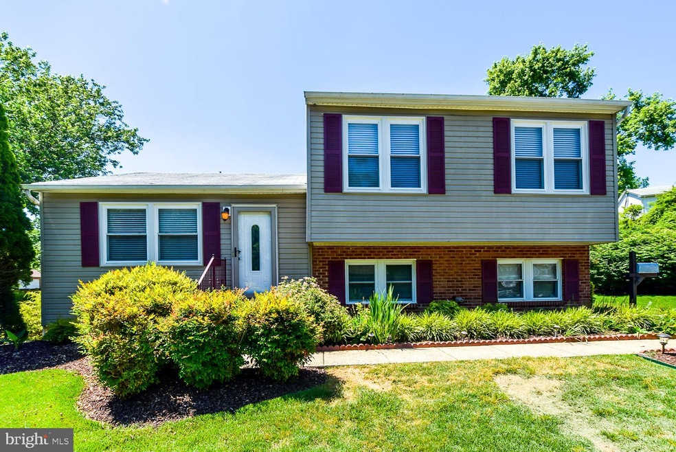 5210 Vienna Dr, Clinton, MD 20735 - photo 1