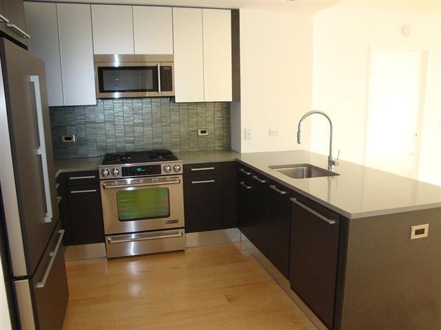 Crystal Point unit C2203, Jersey City, NJ 07302 - photo 1