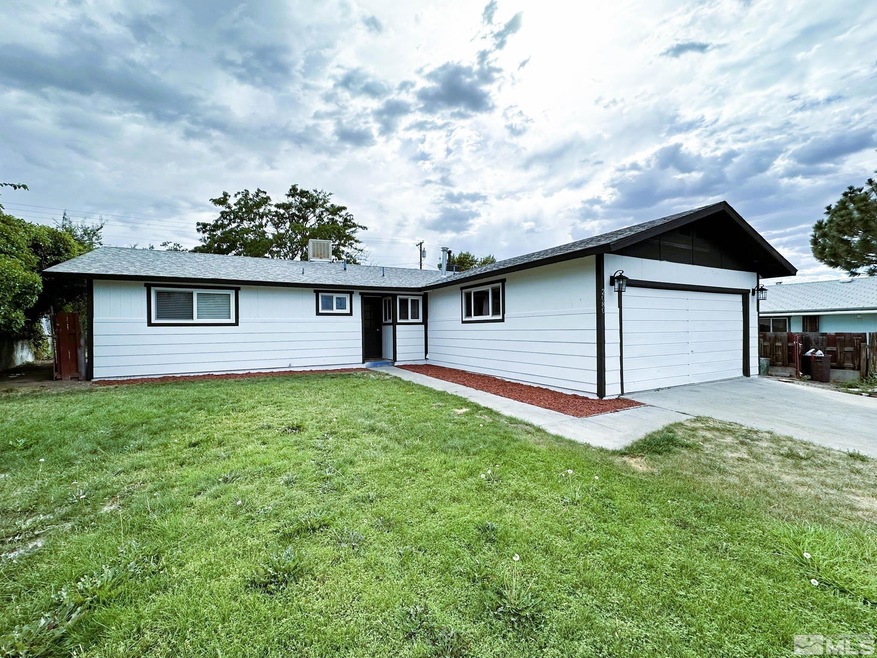 2080 S Bridge St, Winnemucca, NV 89445 - photo 1