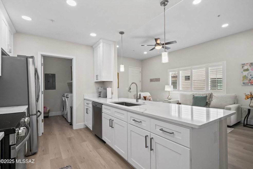 09-Kitchen