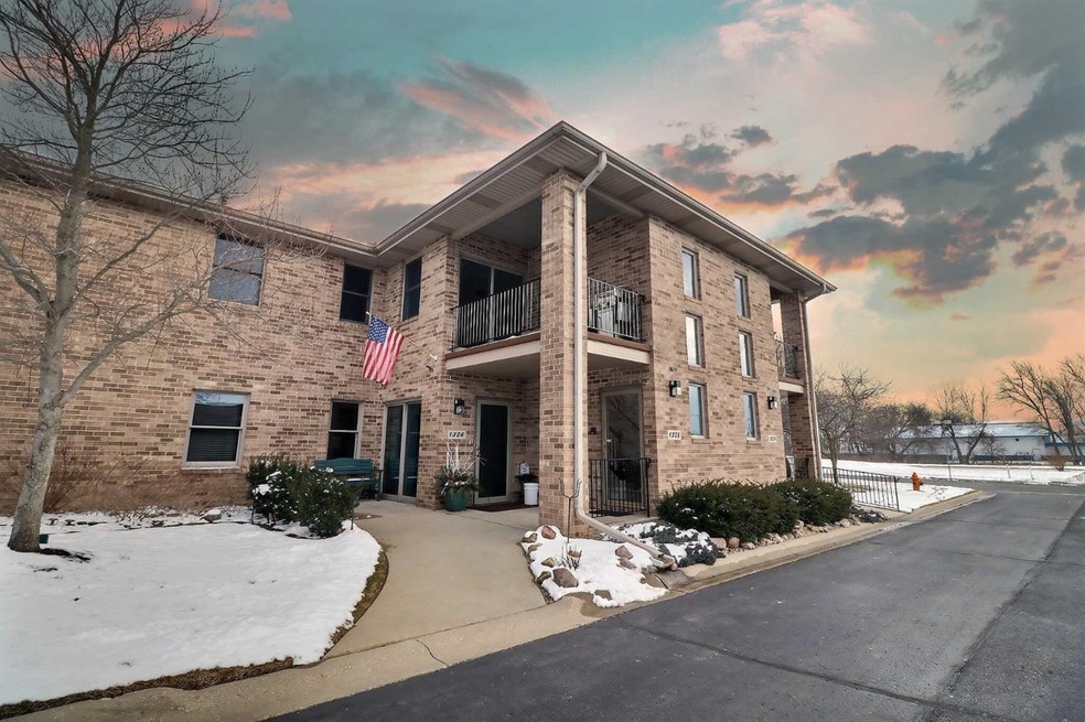 1328 Lehman Dr, Crown Point, IN 46307 - photo 1