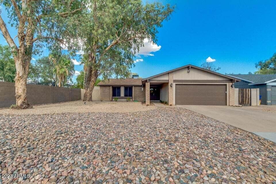 2609 N Nebraska St, Chandler, AZ 85225 - photo 1