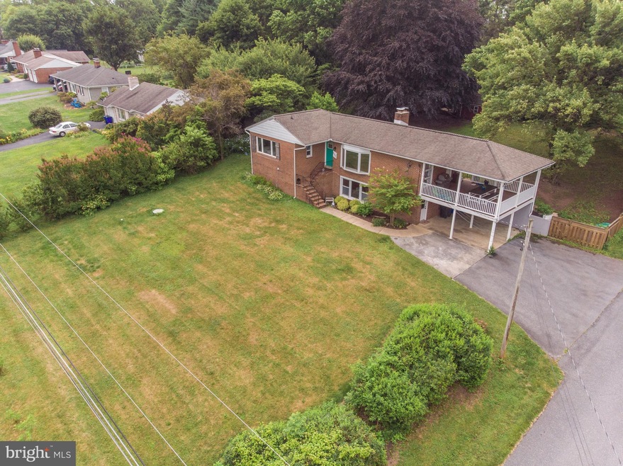 8401 Walter Martz Rd, Frederick, MD 21702 - photo 1