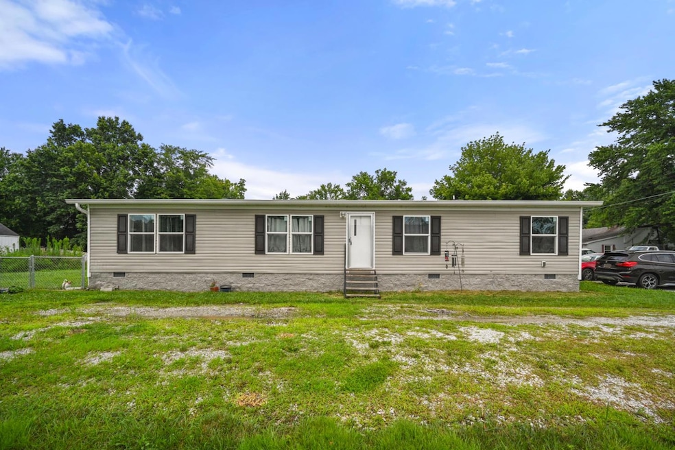 506 N Vine St, Milan, IN 47031 - photo 1