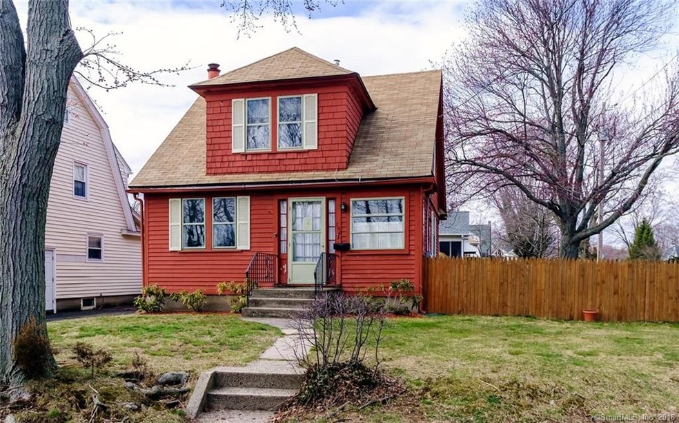 106 Old Spring Rd, Fairfield, CT 06824 - photo 1