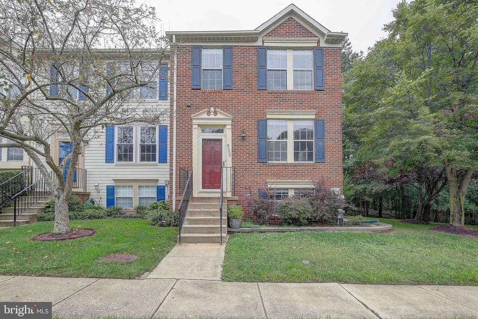 8500 Pine Meadows Dr, Odenton, MD 21113 - photo 1