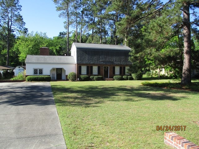 812 Par St unit 1, Douglas, GA 31533 - photo 1