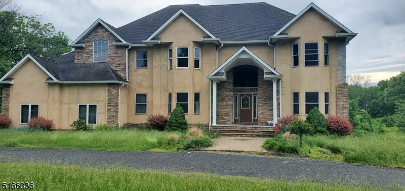 1070 S Beverwyck Rd, Parsippany, NJ 07054 - photo 1