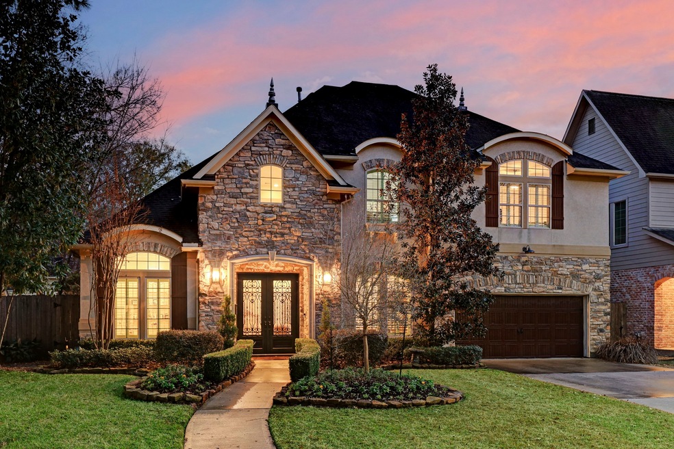 13819 Saint Marys Ln, Houston, TX 77079 - photo 1