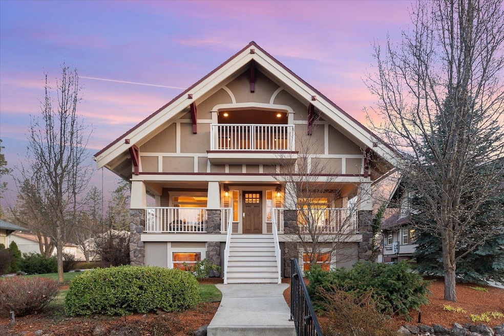 Sold $900,000 • Co-Listing Agent