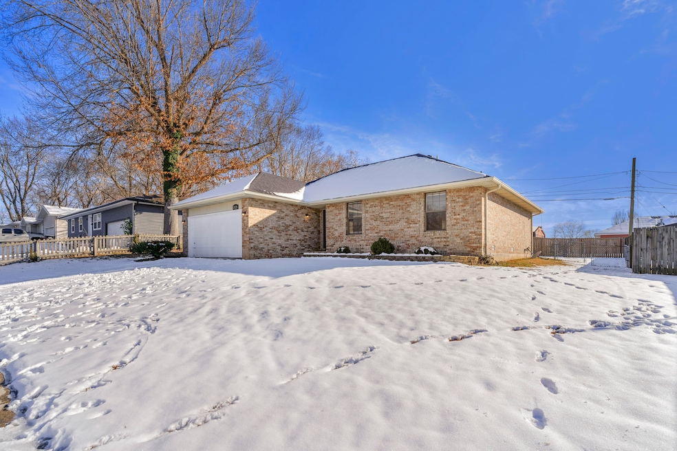 2828 W Whiteside -3