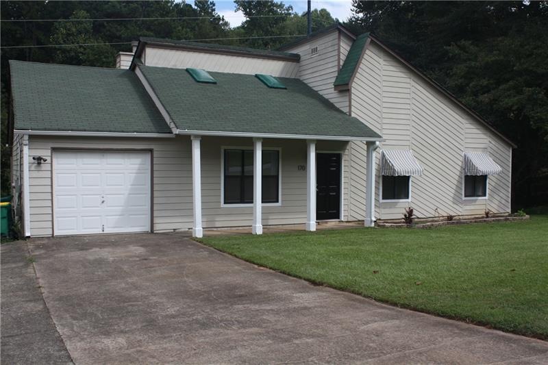 170 Riverchase Dr, Woodstock, GA 30188 - photo 1