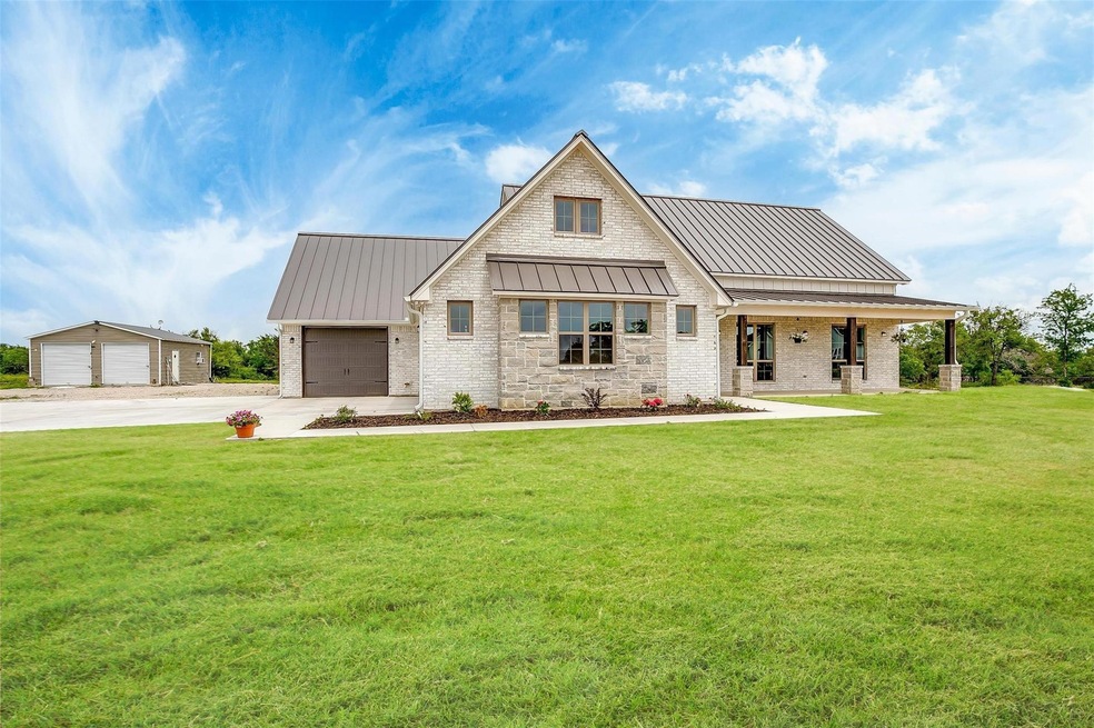 127 Morgan Meadows Dr, Weatherford, TX 76087 - photo 1