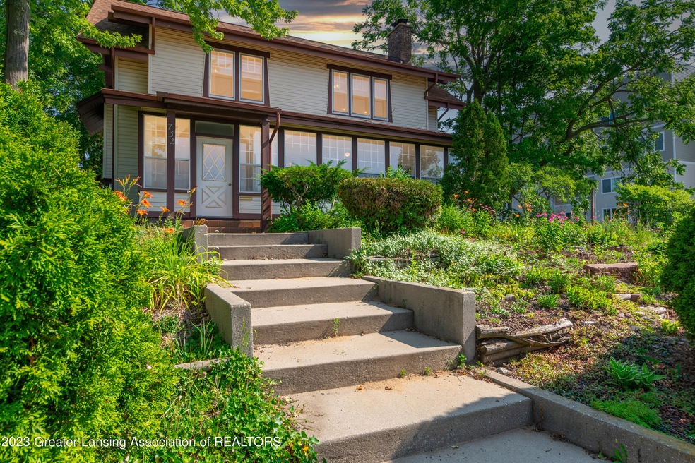 732 W Ottawa St, Lansing, MI 48915 - photo 1