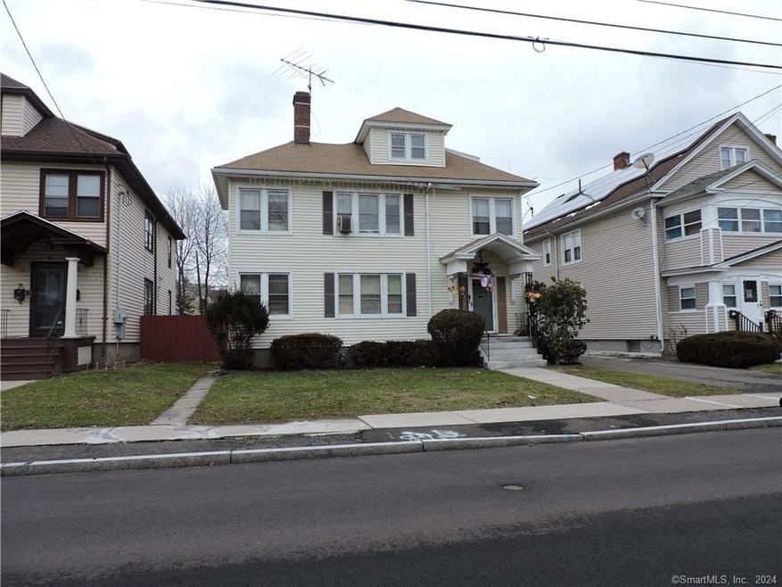 110-112 Mapleton St