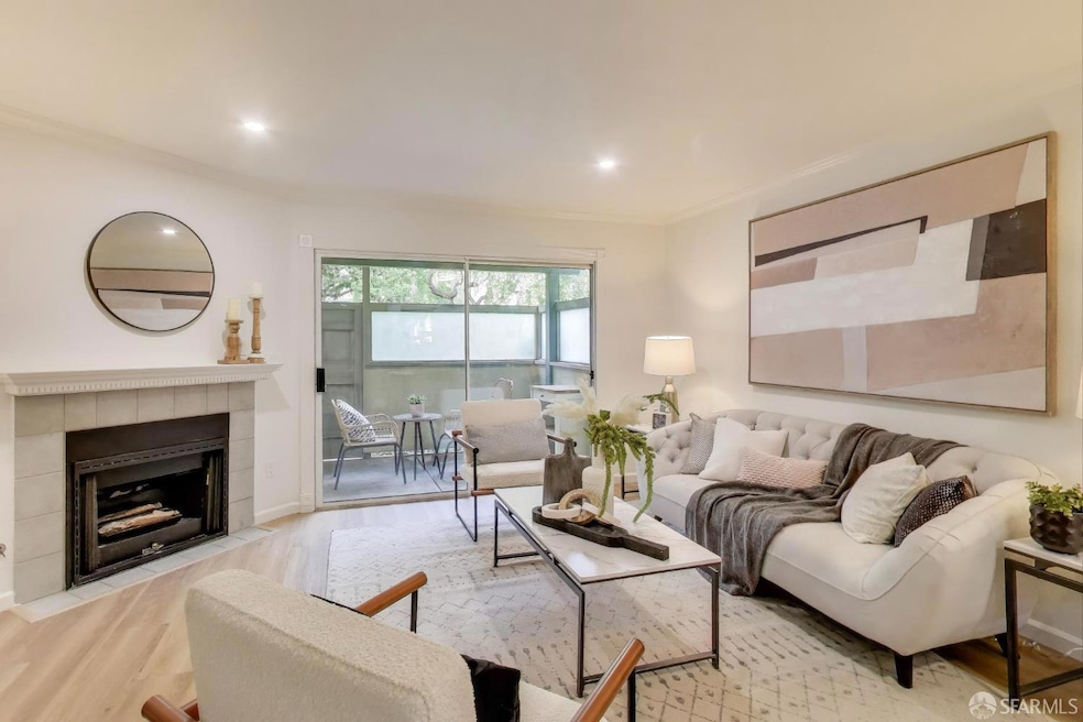 1077 Summerain Ct, San Jose, CA 95122 - photo 1