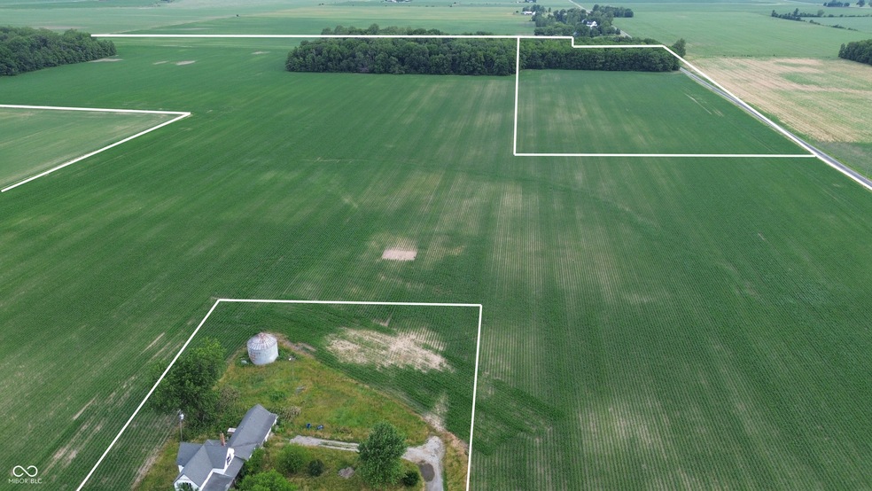 1530 W 261st St, Sheridan, IN 46069 - photo 1