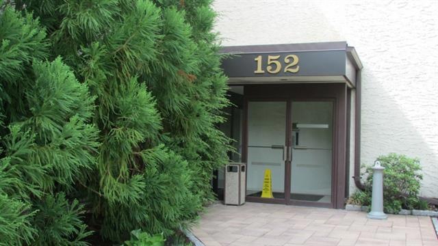 152 Overlook Ave unit 1C, Peekskill, NY 10566 - photo 1