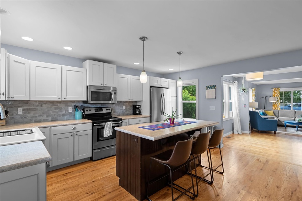 1339 4th Ave E, Kalispell, MT 59901 - photo 1