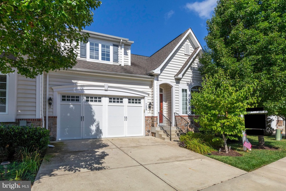 7258 Pebble Creek Dr, Elkridge, MD 21075 - photo 1