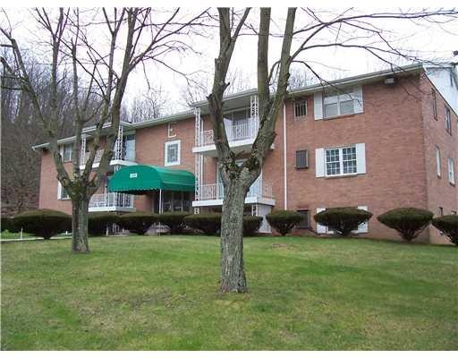 Exterior Front. ATTRACTIVE BUILDINGS WITH PRIVATE 