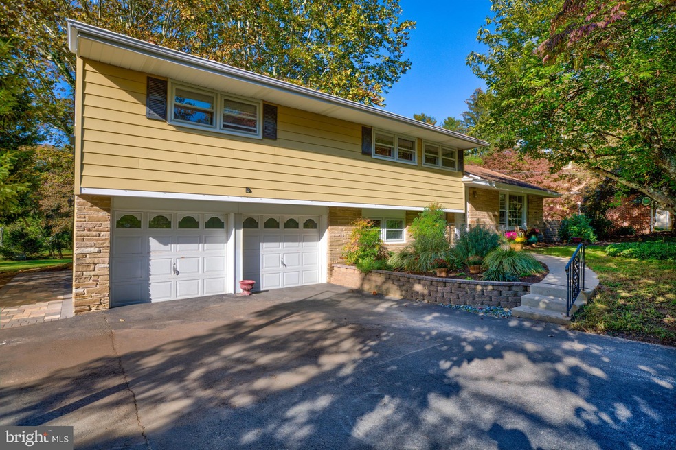 9 Edwards Place, Ewing, NJ 08628 - photo 1