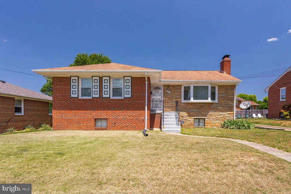 2014 Keating St, Temple Hills, MD 20748 - photo 1