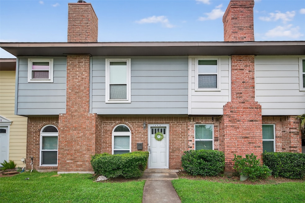 1445 Bonanza Rd unit 445, Houston, TX 77062 - photo 1