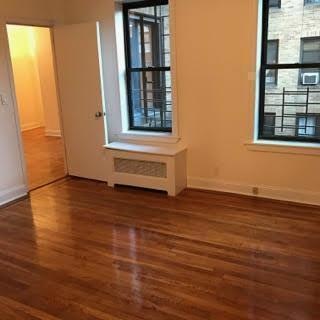 144-30 35th Ave unit C45, Flushing, NY 11354 - photo 1