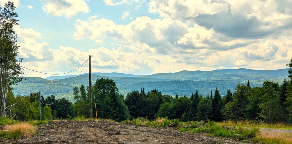 9 Silver Maple Ln, Colebrook, NH 03576 - photo 1