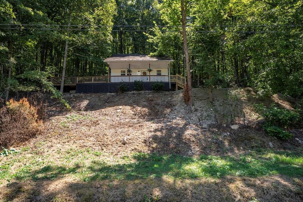 122 Ward Rd, Lucasville, OH 45648 - photo 1