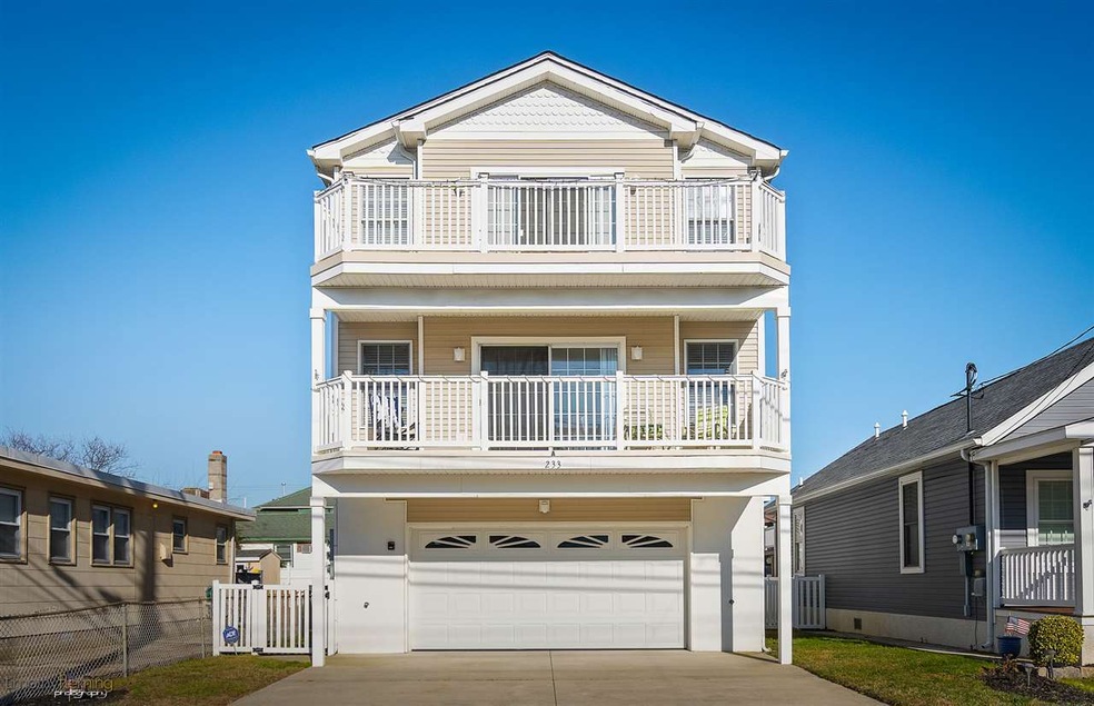 233 W Wildwood Ave unit A, Wildwood, NJ 08260 - photo 1