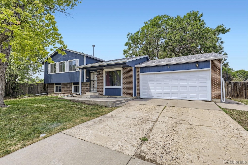 4038 E 118th Ave, Thornton, CO 80233 - photo 1