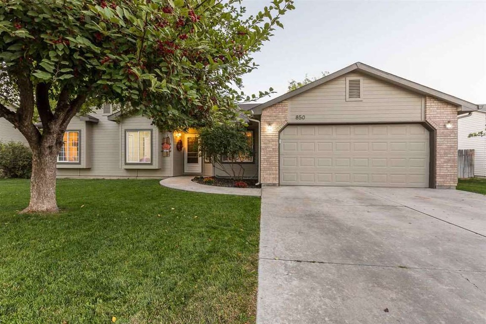 850 W Edwards Ave, Nampa, ID 83686 - photo 1