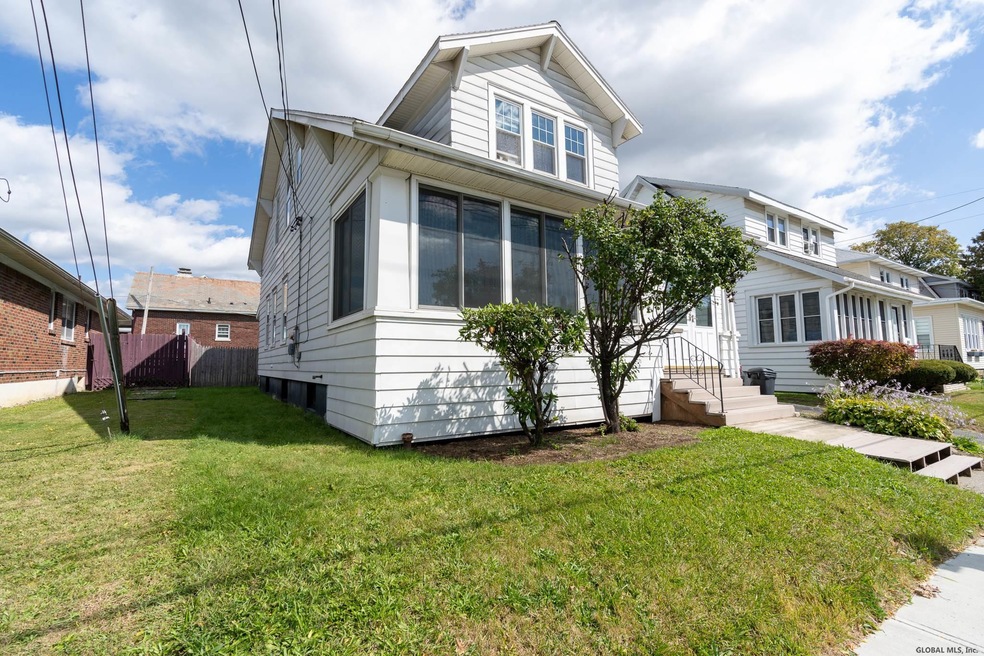 179 Whitehall Rd, Albany, NY 12209 - photo 1