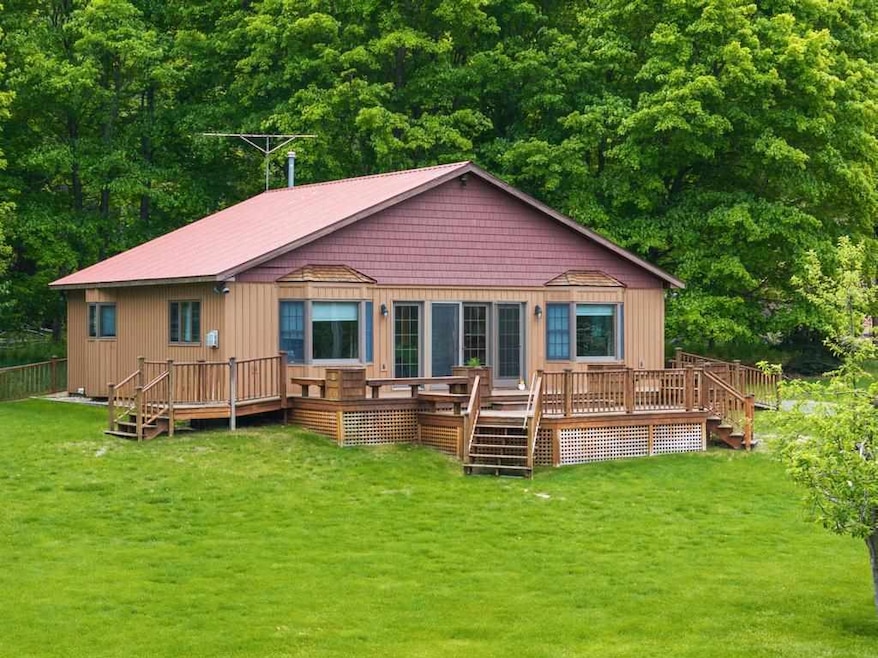 Sold $800,000 • Co-Listing Agent