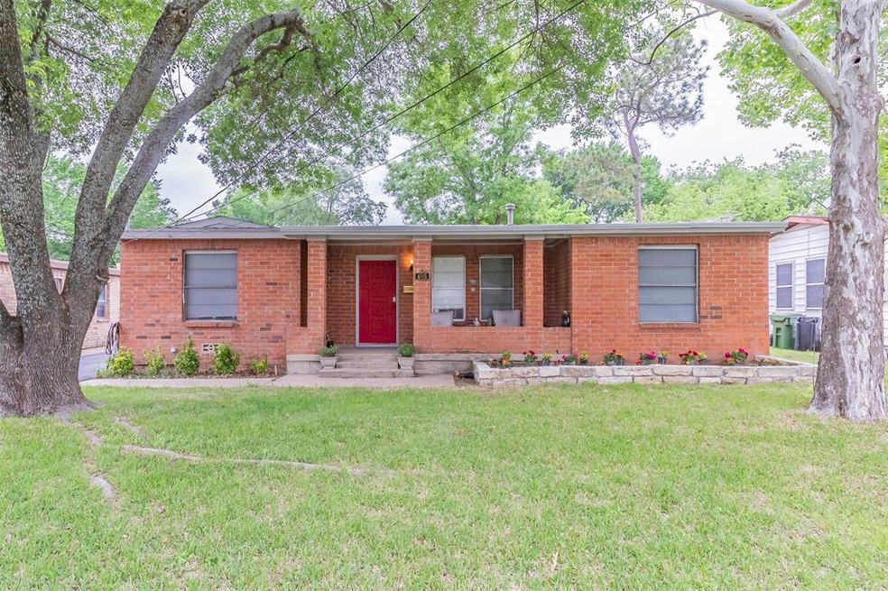 405 Hurstview Dr, Hurst, TX 76053 - photo 1
