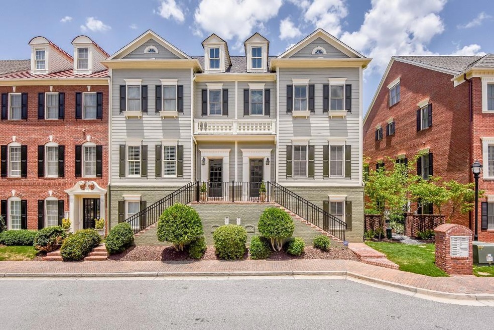 Elegant John Wieland 4 level luxury townhome in On