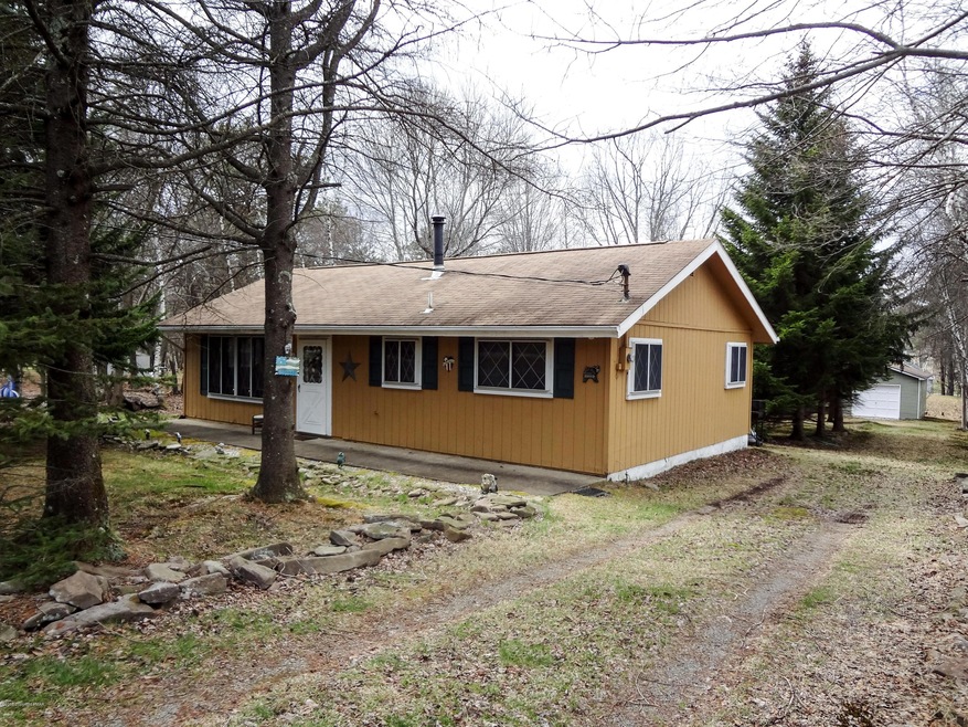 135 Hawthorne Rd, Albrightsville, PA 18210 - photo 1