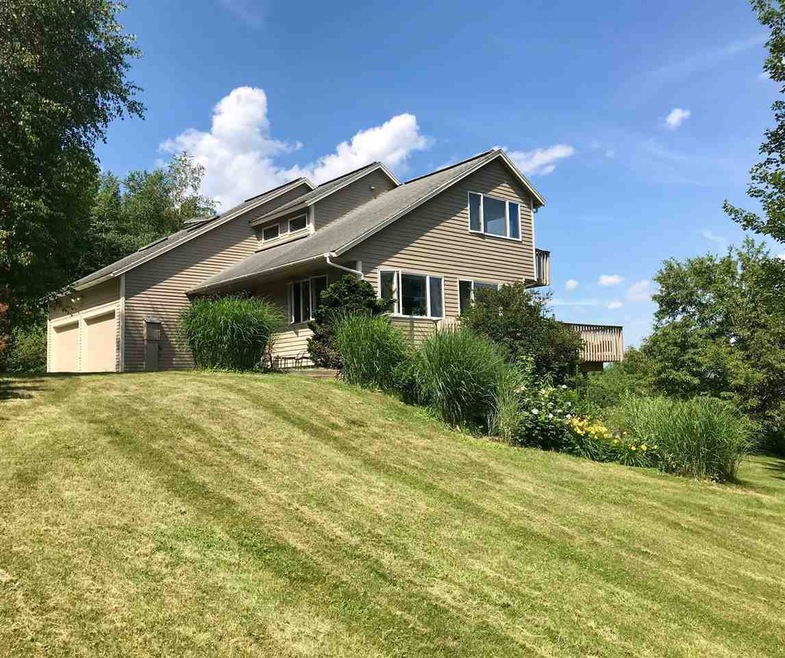 8 View Point Rd, Putney, VT 05346 - photo 1