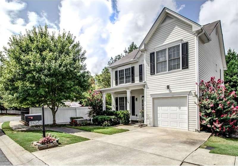Great curb appeal!