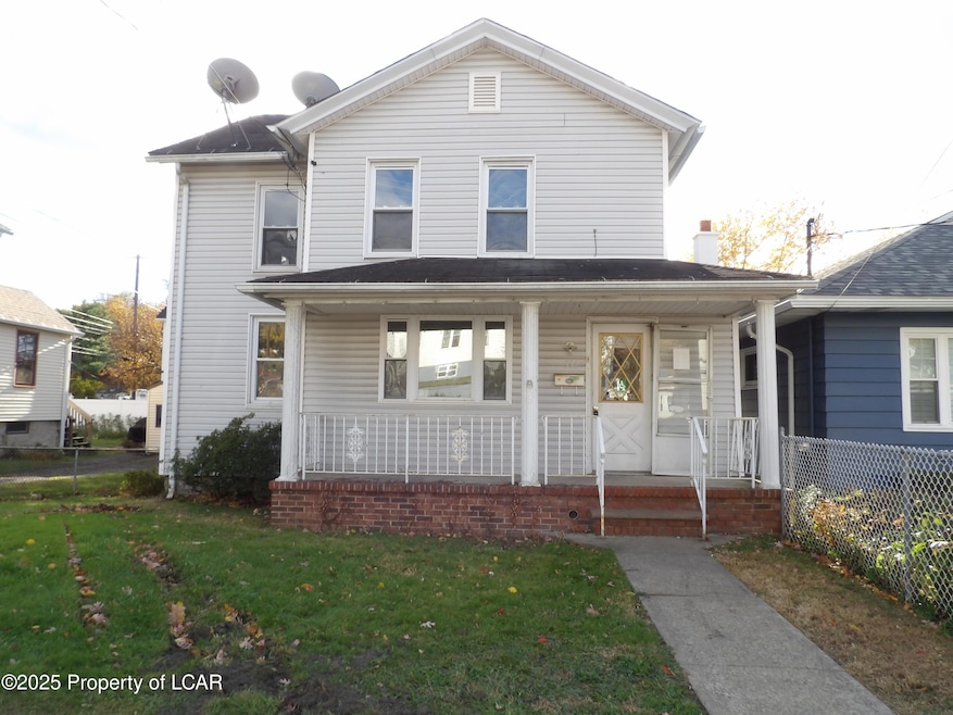 332 New York St, Scranton, PA 18509 - photo 1