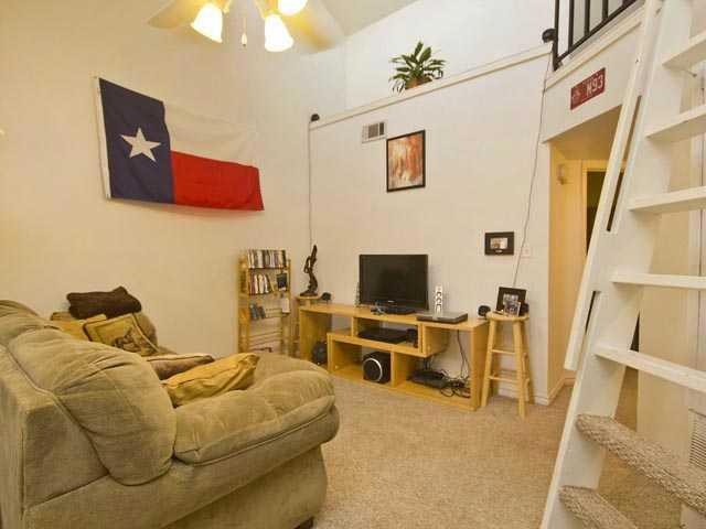 310 Pat Garrison St unit A-10, San Marcos, TX 78666 - photo 1
