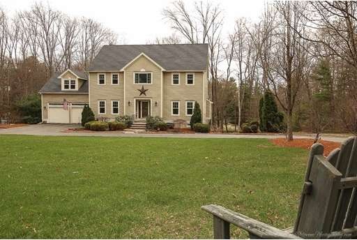 10 Birch Tree Dr, Georgetown, MA 01833 - photo 1