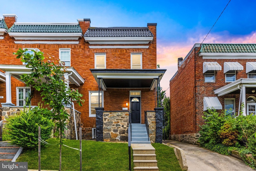 339 Marydell Rd, Baltimore, MD 21229 - photo 1