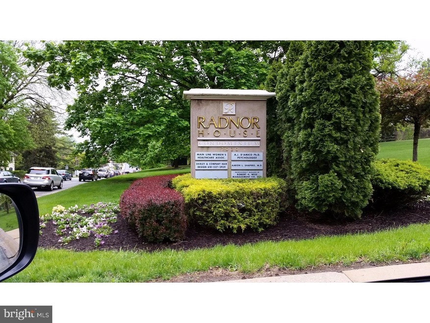 Radnor House unit 214, Bryn Mawr, PA 19010 - photo 1