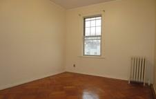 28-39 35th St unit 2, Long Island City, NY 11103 - photo 1