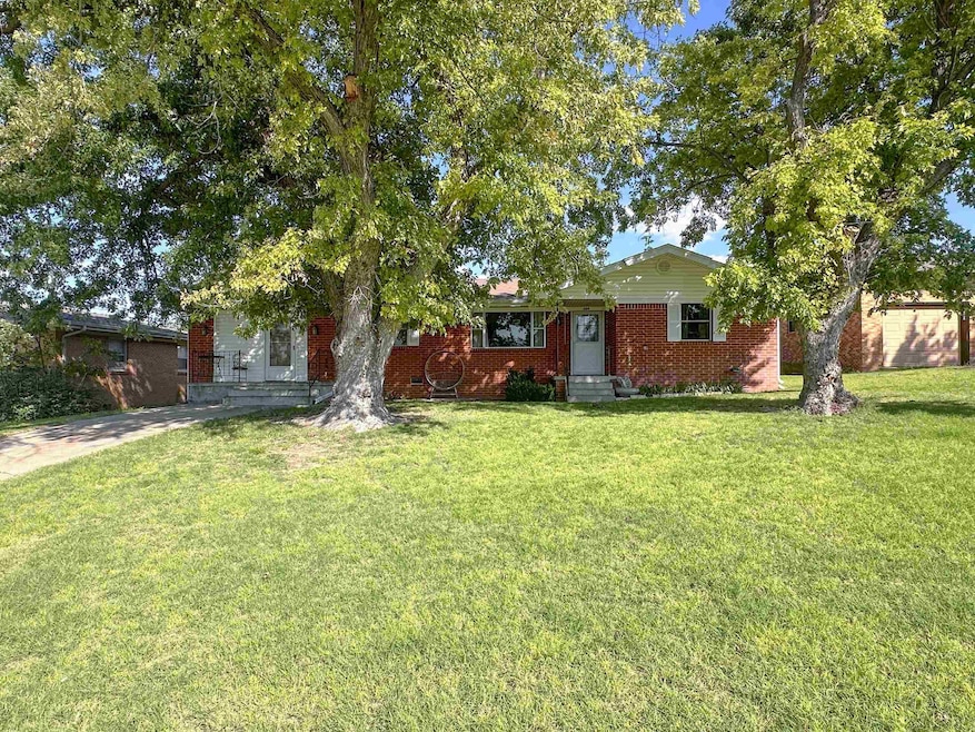 514 S Ellis St unit 506 S Ellis St., Shattuck, OK 73858 - photo 1